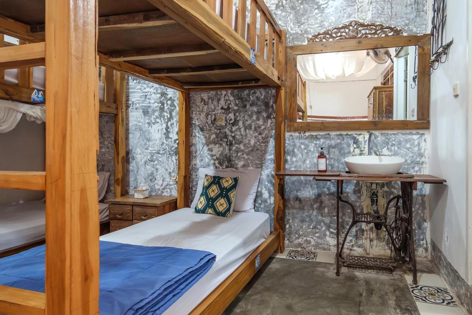 Twospaces Living At Wave And Chill House, Canggu Zewnętrze zdjęcie